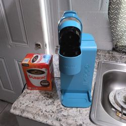 Keurig K-Express Essentials Sky Blue Single-Serve K-Cup Pod Coffee Maker