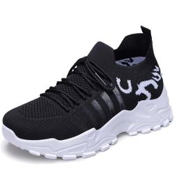 Women’s Black Tennis Shoes 