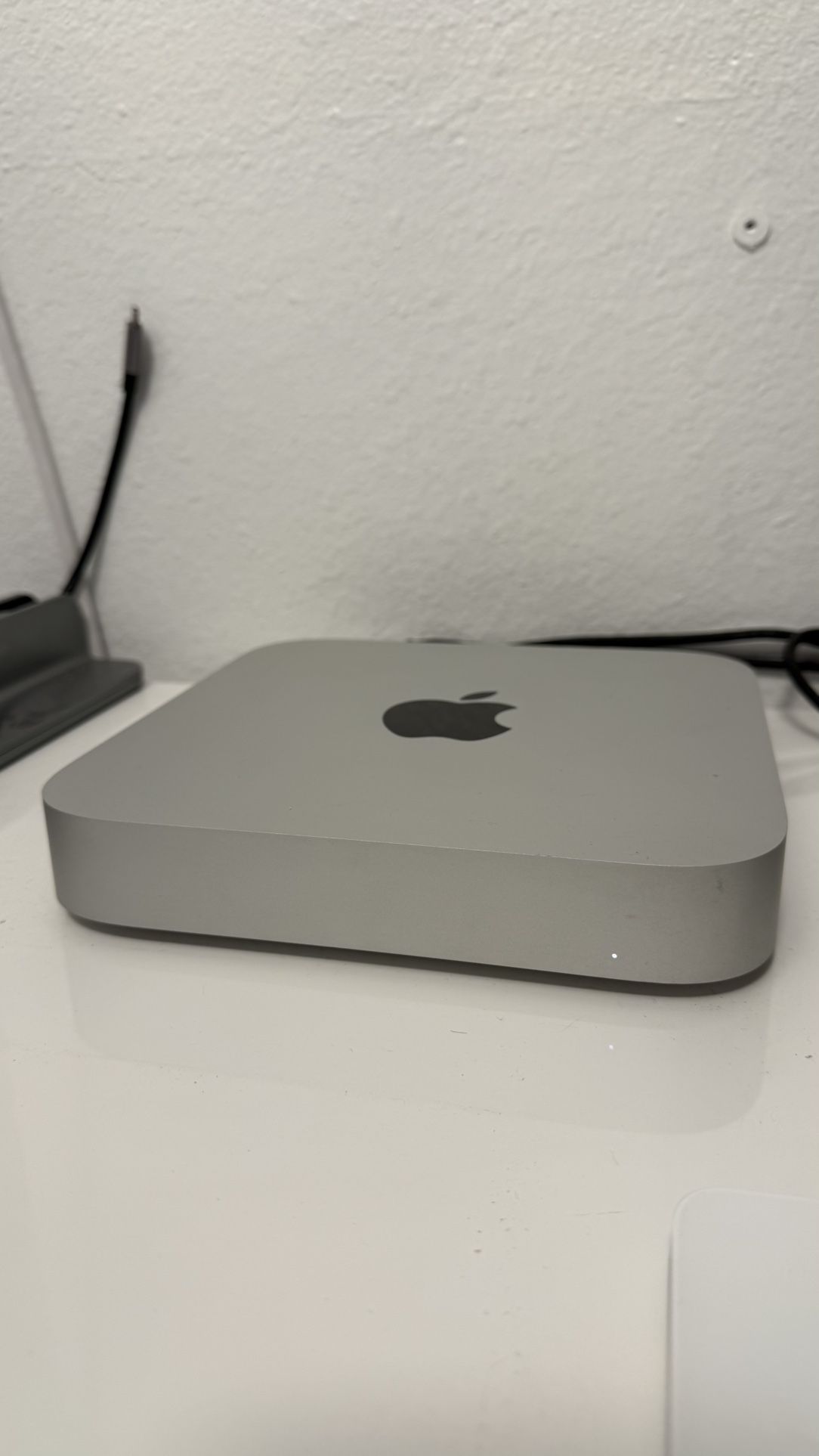 Mac mini M1 2020 8GBメモリ 512GB SSD Amazon.co.jp: 2020 Apple Mac mini Apple M1 Chip (8GB RAM, 512GB
