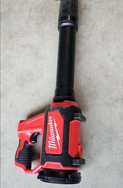 MILLWAUKEE 12 V BLOWER