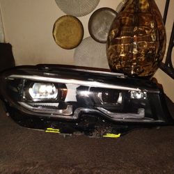 2019-20 Bmw 330.i Headlight 