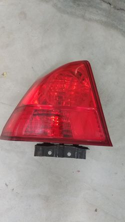 Honda Civic Sedan Tail Light