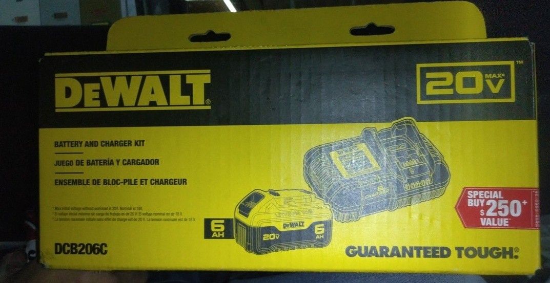 DeWalt battery and charger kit 20Volt 6AH
