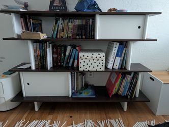 Oeuf Mini Library Bookshelf – White/Dark Wood – Kids Bookcase & Storage