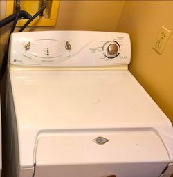 Reliable Maytag Gas Dryer – High-Capacity & IntelliDry