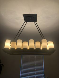 Chandelier/ Pendant dining room light $65