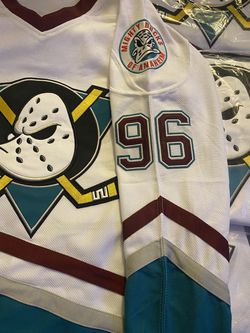 Mighty Ducks White Jersey  Charlie conway, Hockey jersey, Ducks