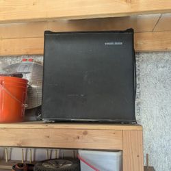 Mini Refrigerator 