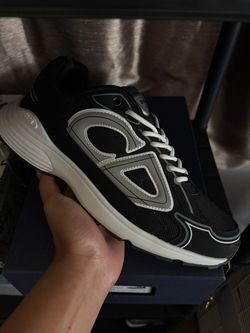 Dior b30
