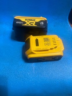 Dewalt batteries xr 4hours. $80 SET 🔥 Firm price. 🔥 Pick up in Van Nuys