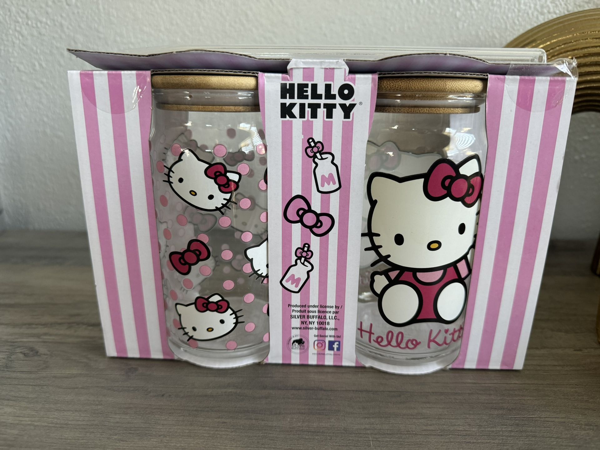 Hello Kitty Glass Tumbler With Lid And Straw