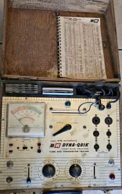 B & K Dyna-Quik Model 675 Dynamic Conducer Tube & Transistor Tested