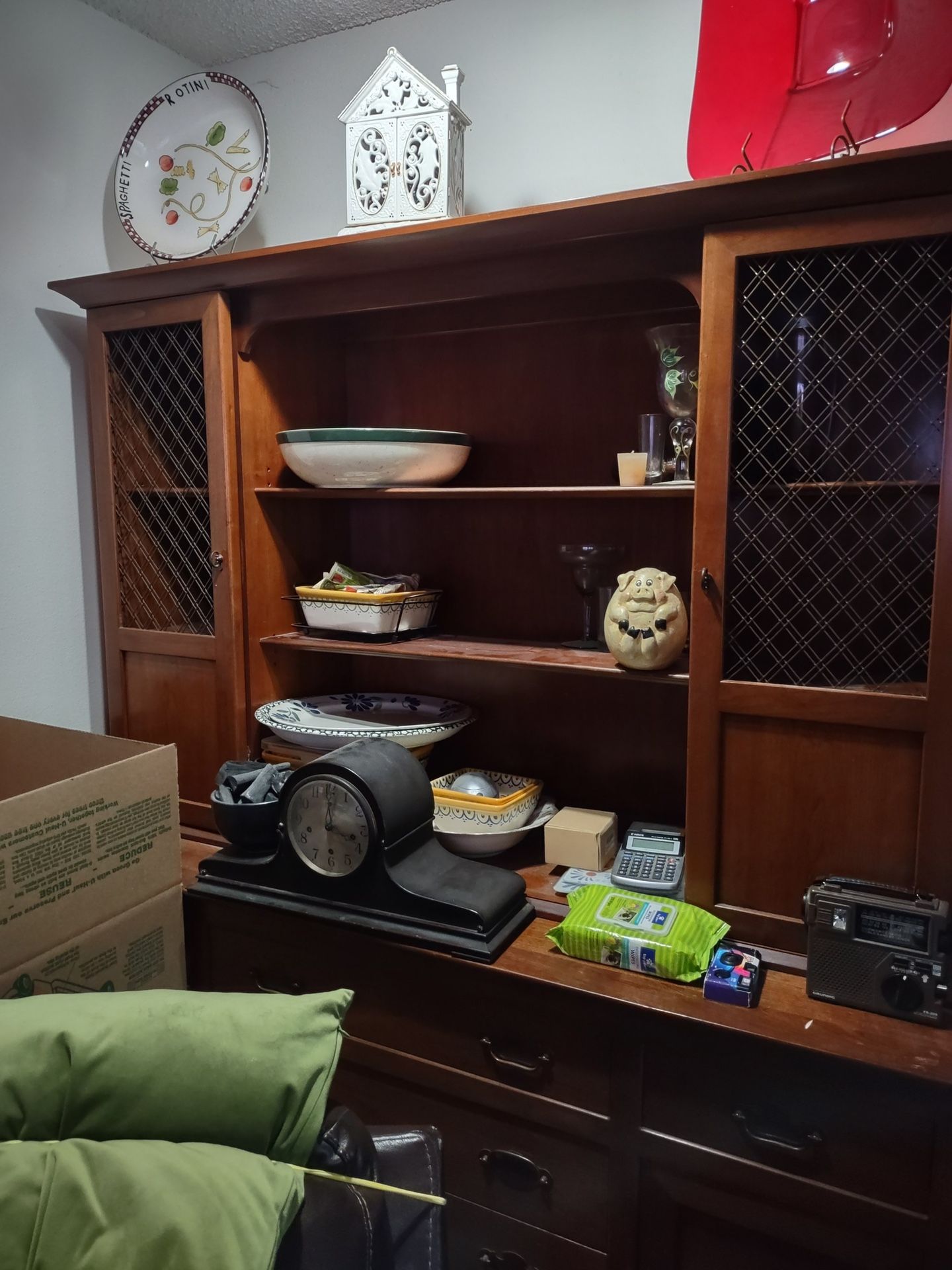 China Hutch