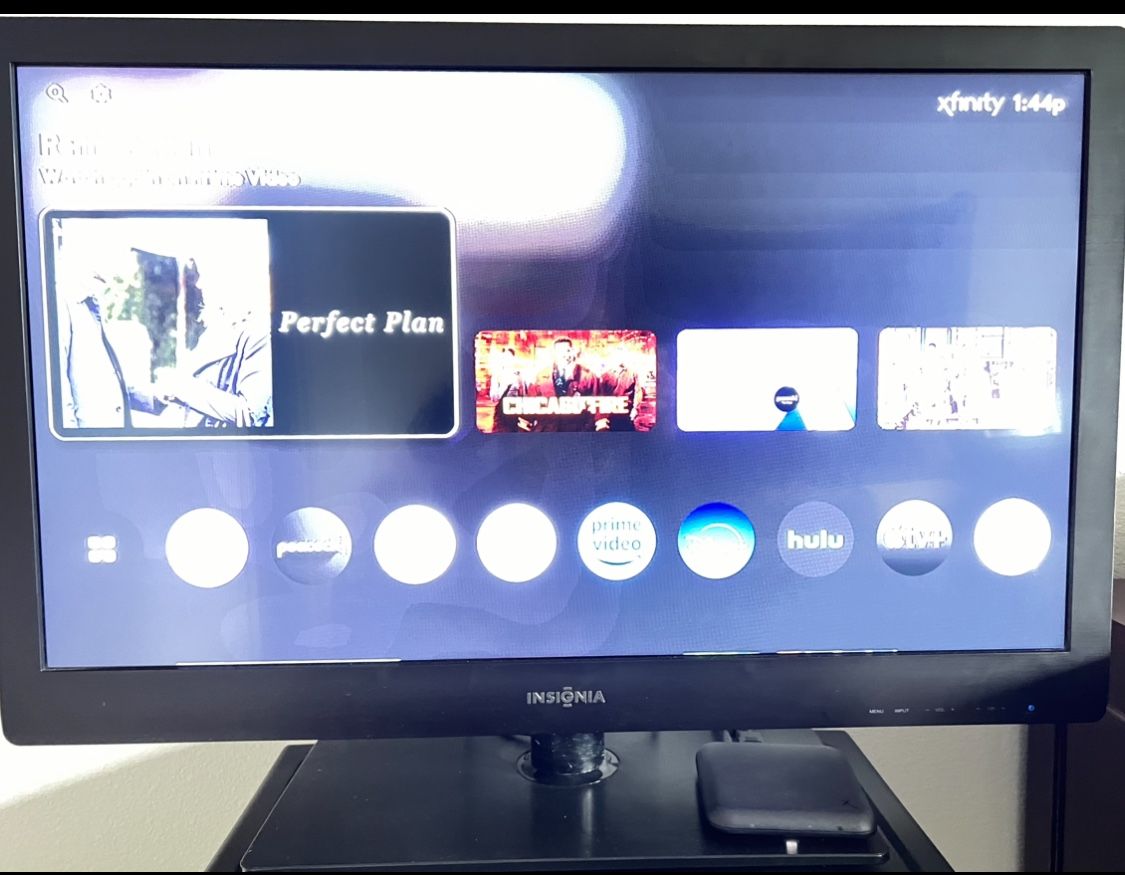 Insignia 32” LCD Smart TV