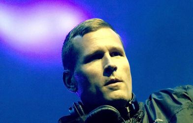 Kaskade (18+)