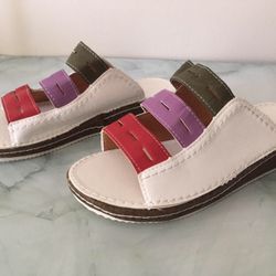 White Sandals , Size 8