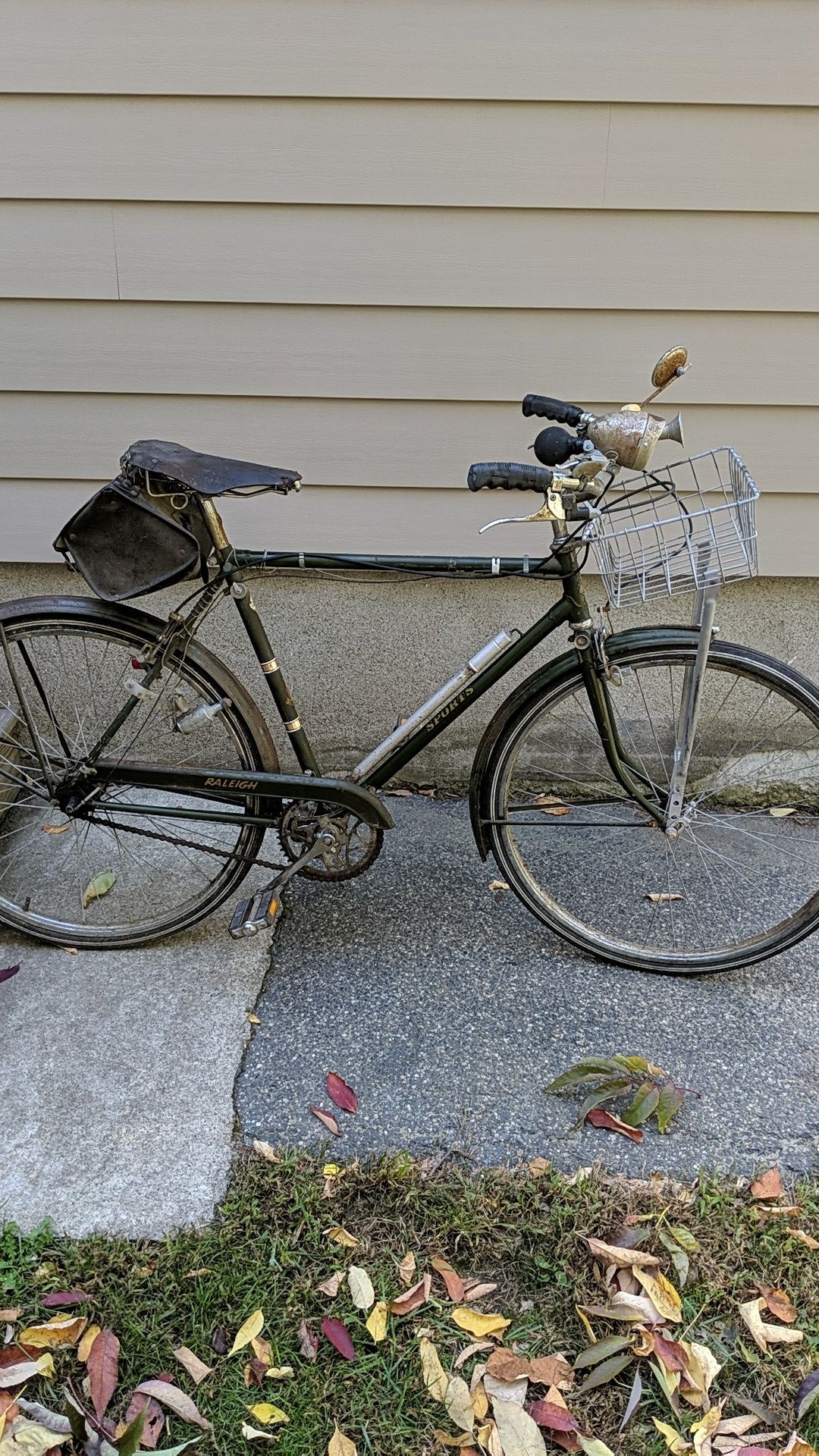 Antique Raleigh Sports Bicycle