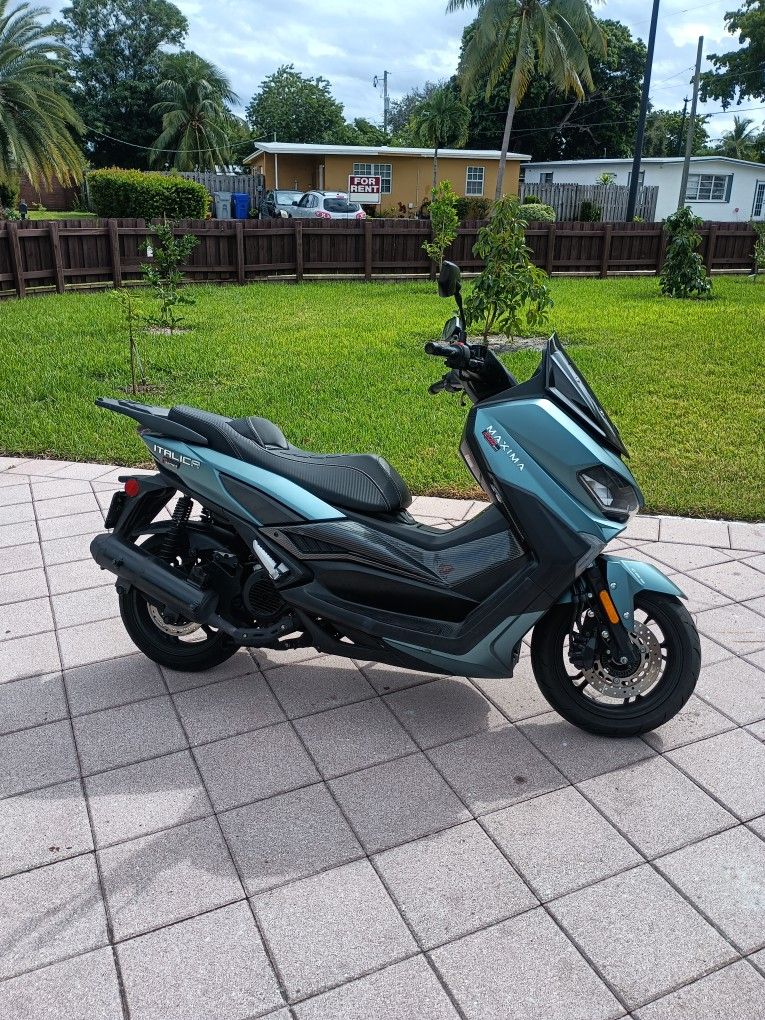 2024 Italica Maxima 200