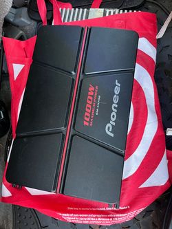 Pioneer 1000 watt amp