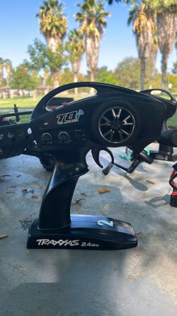 Traxxas Slash 2wd Drive Everything Works Comes With Battery and Charger