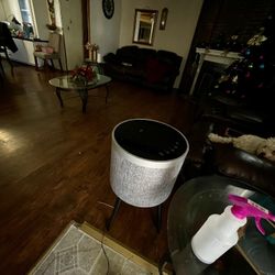 Speaker Table 