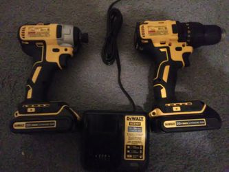 Brand New DeWalt 20v Atomic Series Brushless 20v Drill m