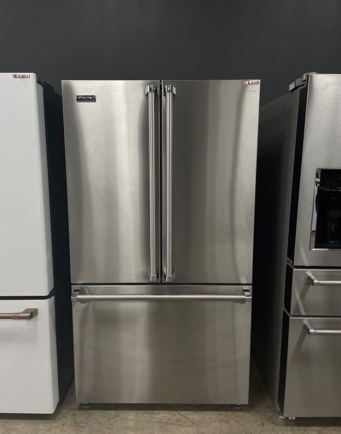Viking French Door Refrigerator 5H0