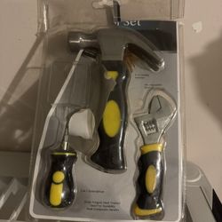 New Tool Set: Hammer, Screwdriver, Wrench