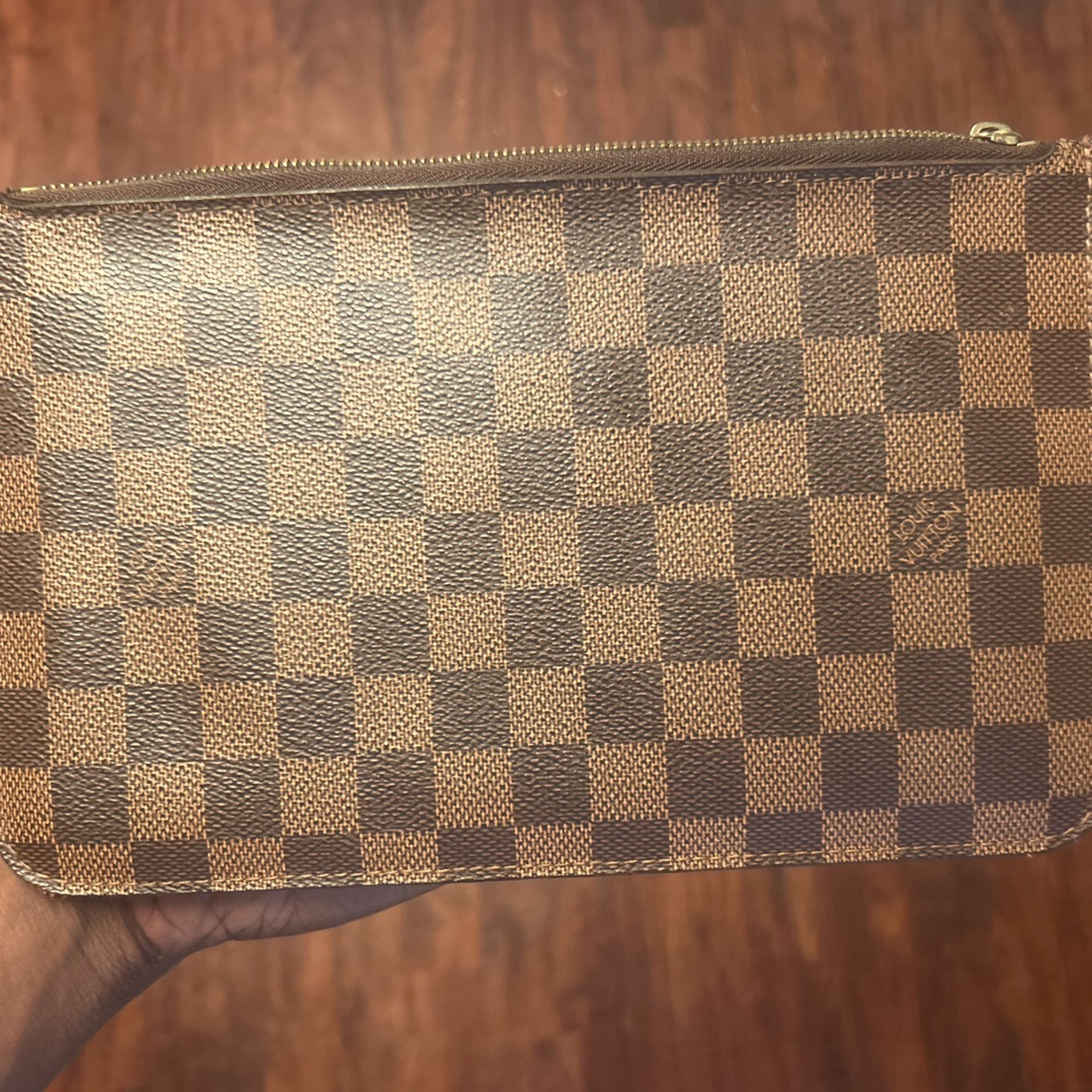 Louis Vuitton Pochette Pouch