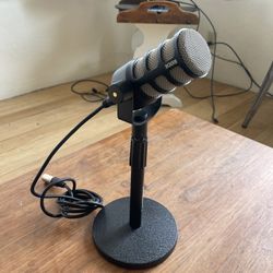 Rode pod mic 