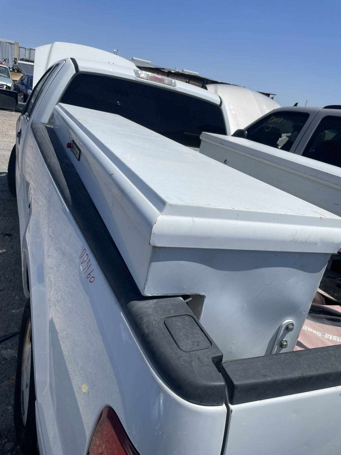 Side Tool Boxes