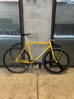 Specialized Trispoke clincher 700c