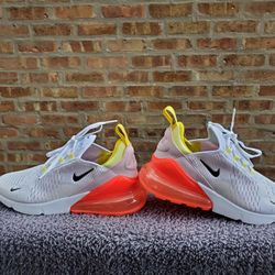 Nike Air Max 270 Women's US Size 8 