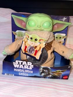 Baby Yoda Star Wars Toy