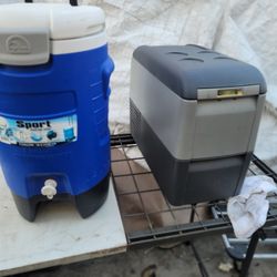 Hielera Coolmatic And Spor Bevetage Roller Igloo