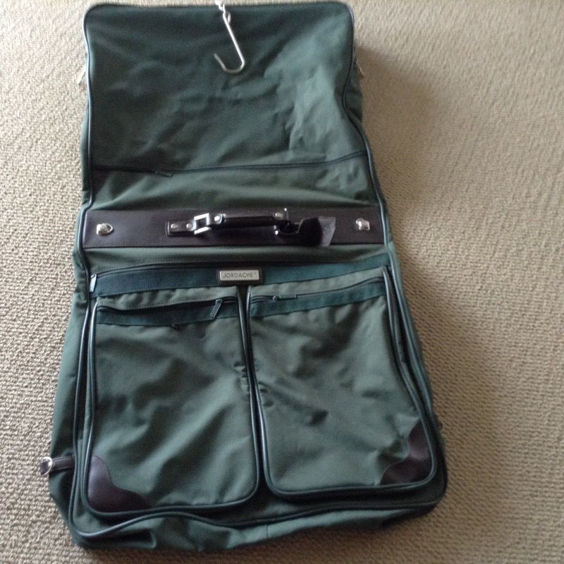 Jordache Travel Garment Bag