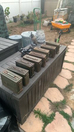Vintage 8 cal. 30 m1 amumunition box