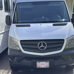2016 Mercedes-Benz Sprinter Cargo