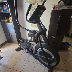 Nordic track Elliptical