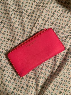 Marc Jacobs wallet