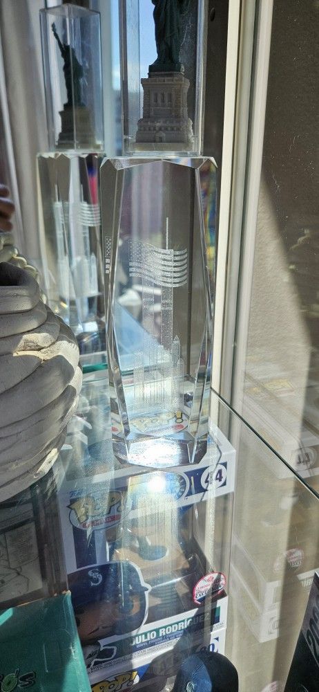 Sketched Glass Twin Tower Paperweight