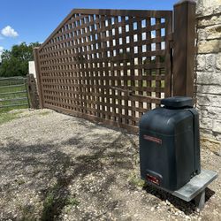 Liftmaster Gate Opener 