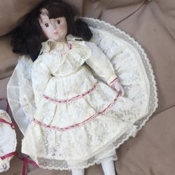 Vintage Doll The Windup And Play Music 