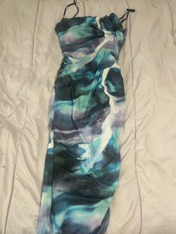 Women’s dresses