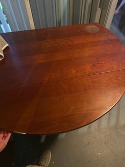 Table that folds with chairs
