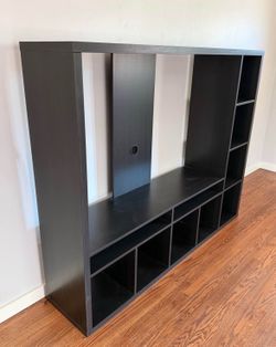 Large tv stand with led* Could deliver