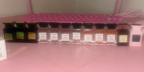 Lot of 12 Tom Ford Dabbers 7.5ml each Rose de chine Rose De Russie Santal Blush White Suede Rose Prick lost cherry