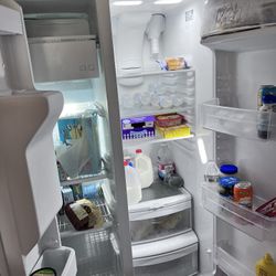 GE Fridge
