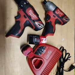 Milwaukee M12 Drill & Impact Driver Set w/ 2 Batteries & Charger