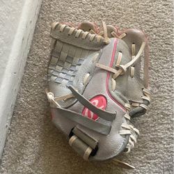 Girls Softball Glove